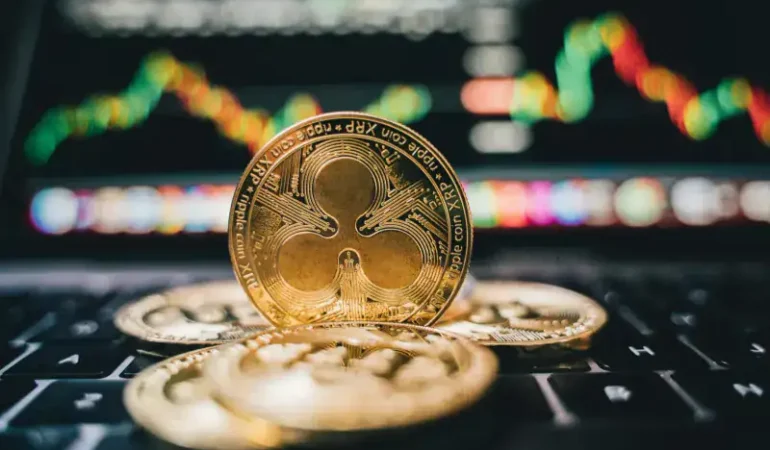 Serbest Piyasada Döviz Fiyatları: Dolar Düştü, Euro...