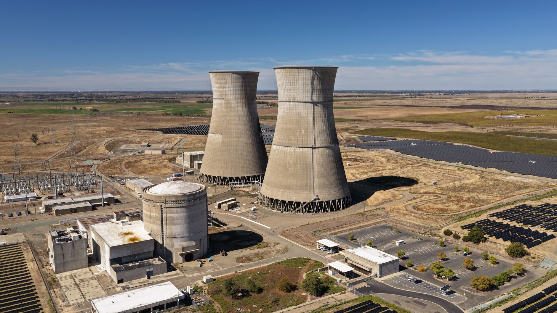 2025'te Kanada'nın Elektrik Üretiminde Termal Kaynaklar Öne Çıktı