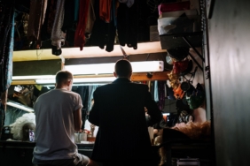 Cristina Spiridakis, Pam Voorhees'in Kostümünü Tanıtıyor